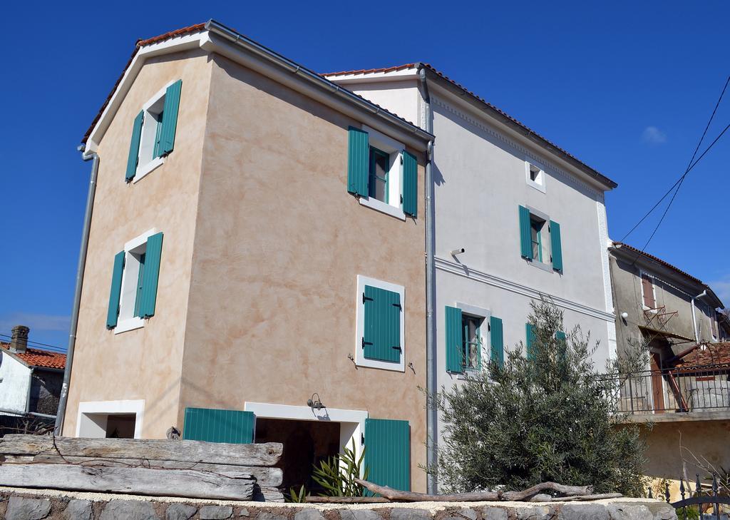 Holiday Home Olea Malinska Exterior photo